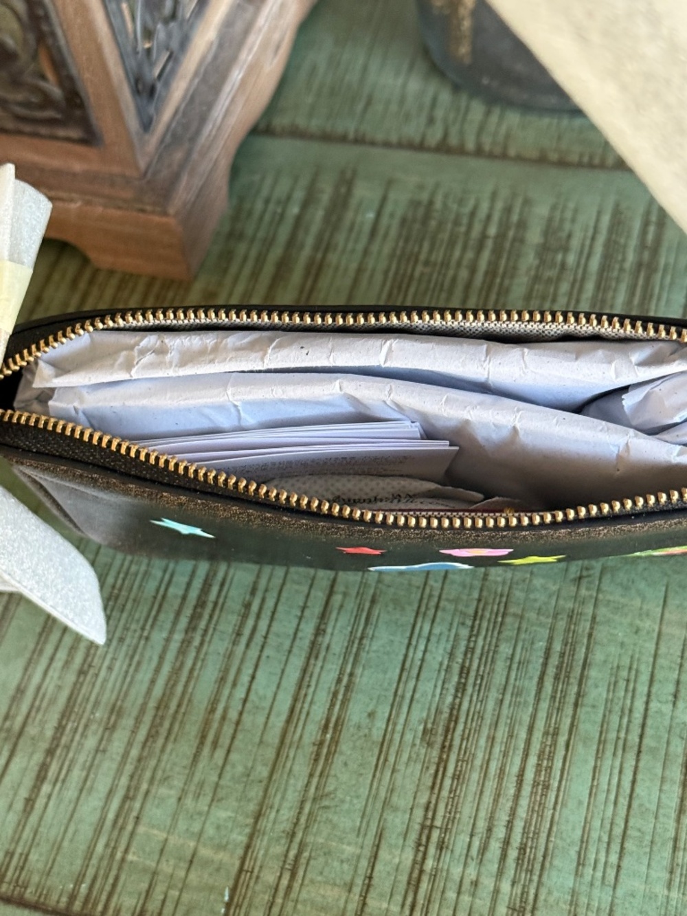 Coach Rexy Plaza Bag 18 In Loved Leather NWT - Picture 3 of 6